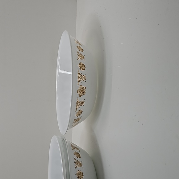 FOUR Corelle Butterfly Gold 8 1/2 in. Serving Bowls - Picture 1 of 5